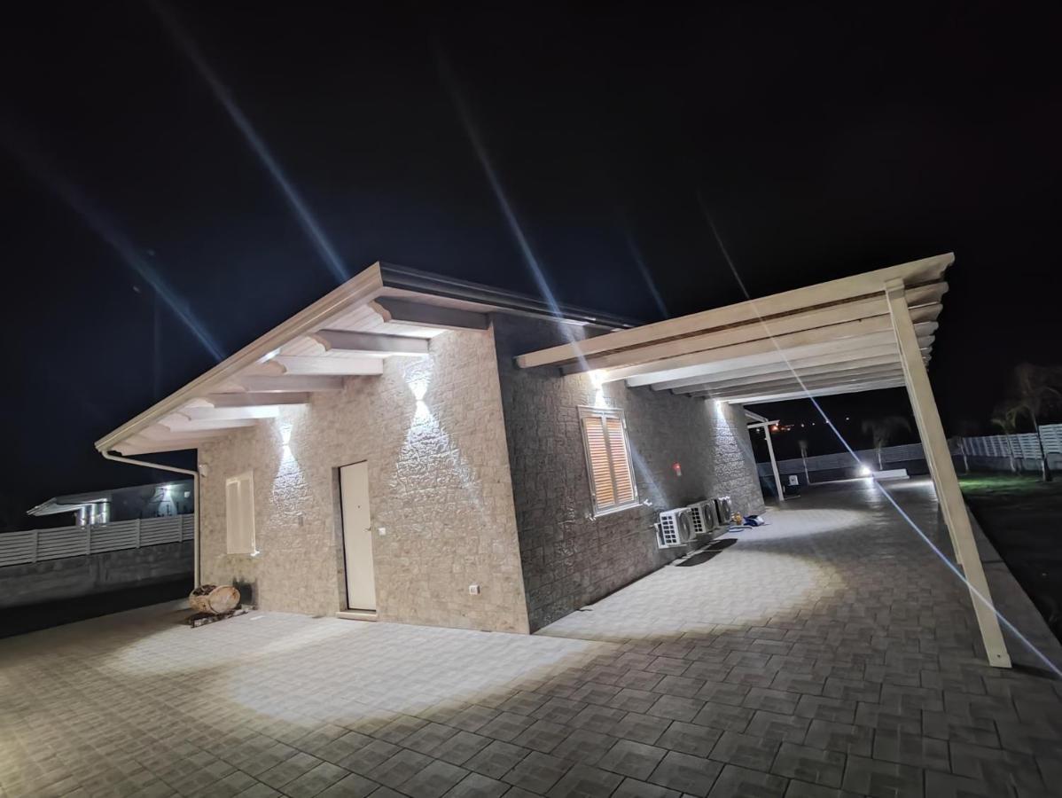 Janus Casa Nel Verde - Relax Pool & Spa Giano Vetusto 外观 照片